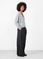 Gakkin Cardigan Light Grey from Bellerose at Couverture & The Garbstore
Model side 