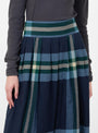 The Big Tartan Skirt from BEAMS BOY at Couverture & The Garbstore Model
Detail