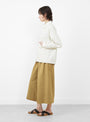 The Signature Panel Pockets Jacket from 7115 by Szeki comes in Pearl White at Couverture & The Garbstore
model side