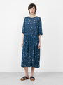 Pensaat Dress Blue from Minä Perhonen at Couverture & The Garbstore
model front 