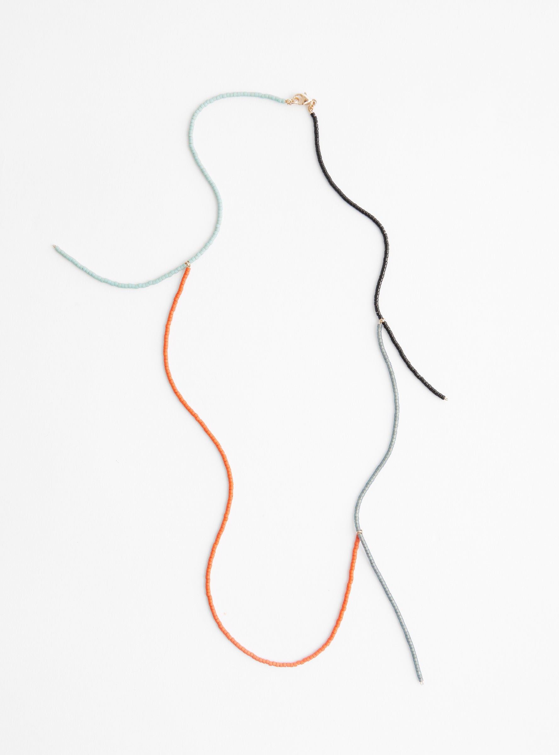 Miyuki Beads Necklace with Small Threads PaprikaPaprikaHR close up at Couverture & The Garbstore