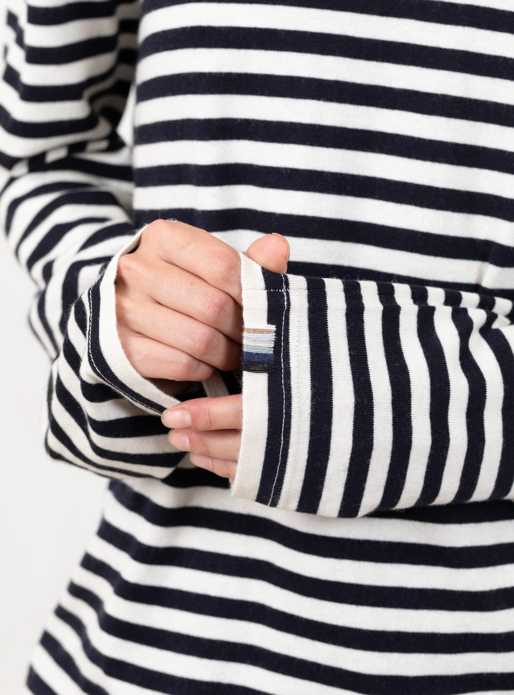 No 500 Jones Long Sleeve T-Shirt Breton Breton Extreme Cashmere (model close up) at Couverture & The Garbstore