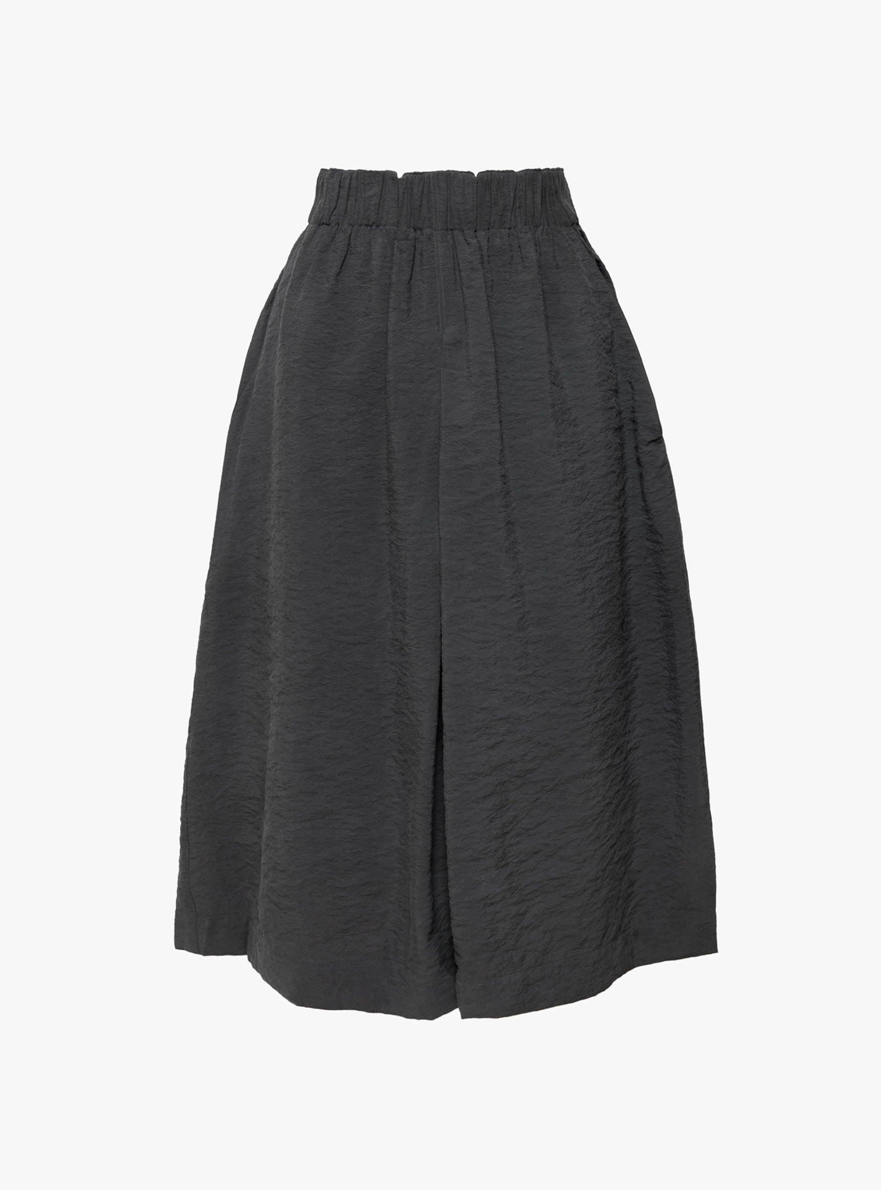 Lexie Bermuda Shorts Grey Anthracite Grey Anthracite SOEUR_Front_View at Couverture & The Garbstore