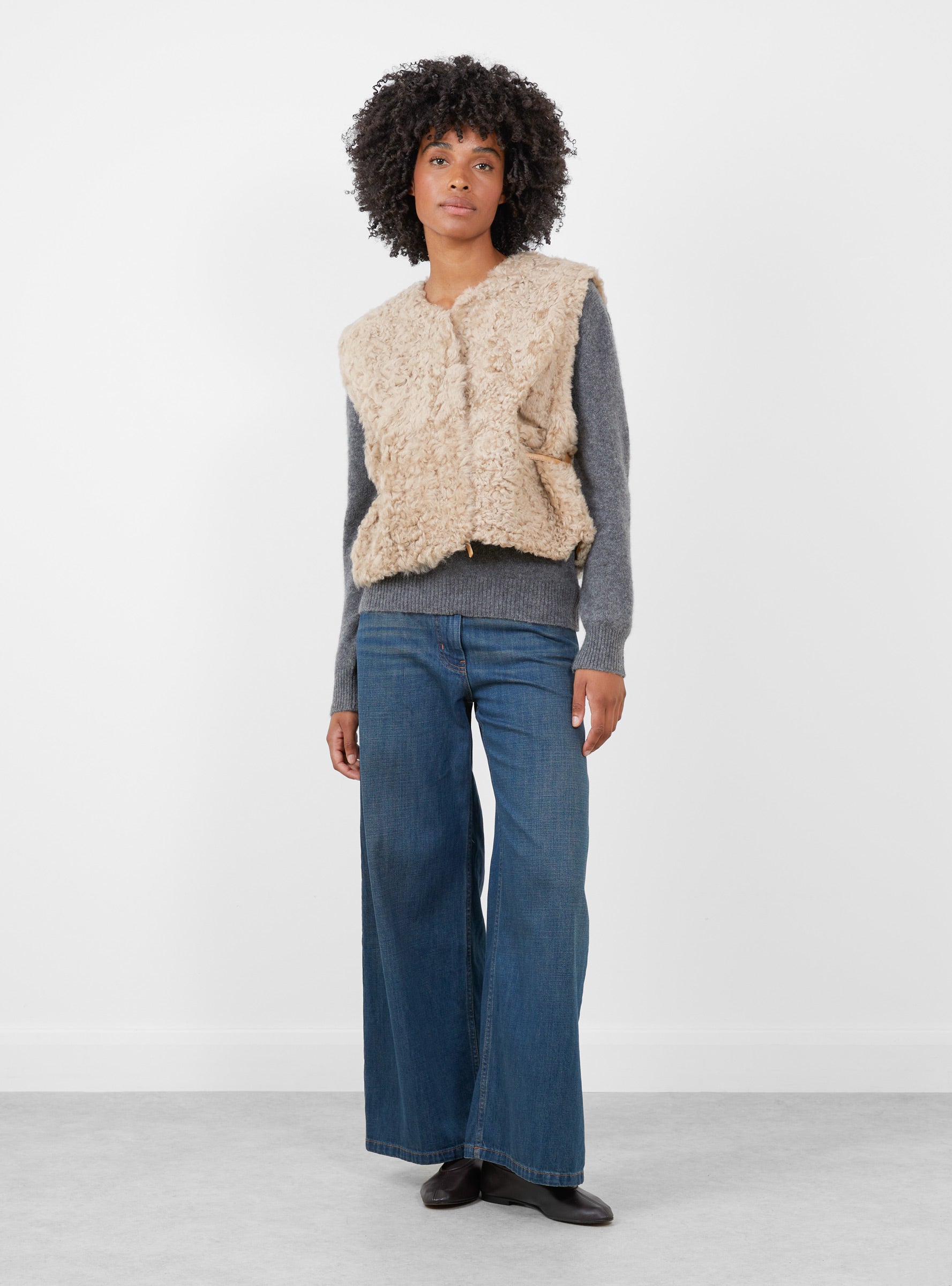 Transition Vest Oat Oat Milena Silvano (model front) at Couverture & The Garbstore