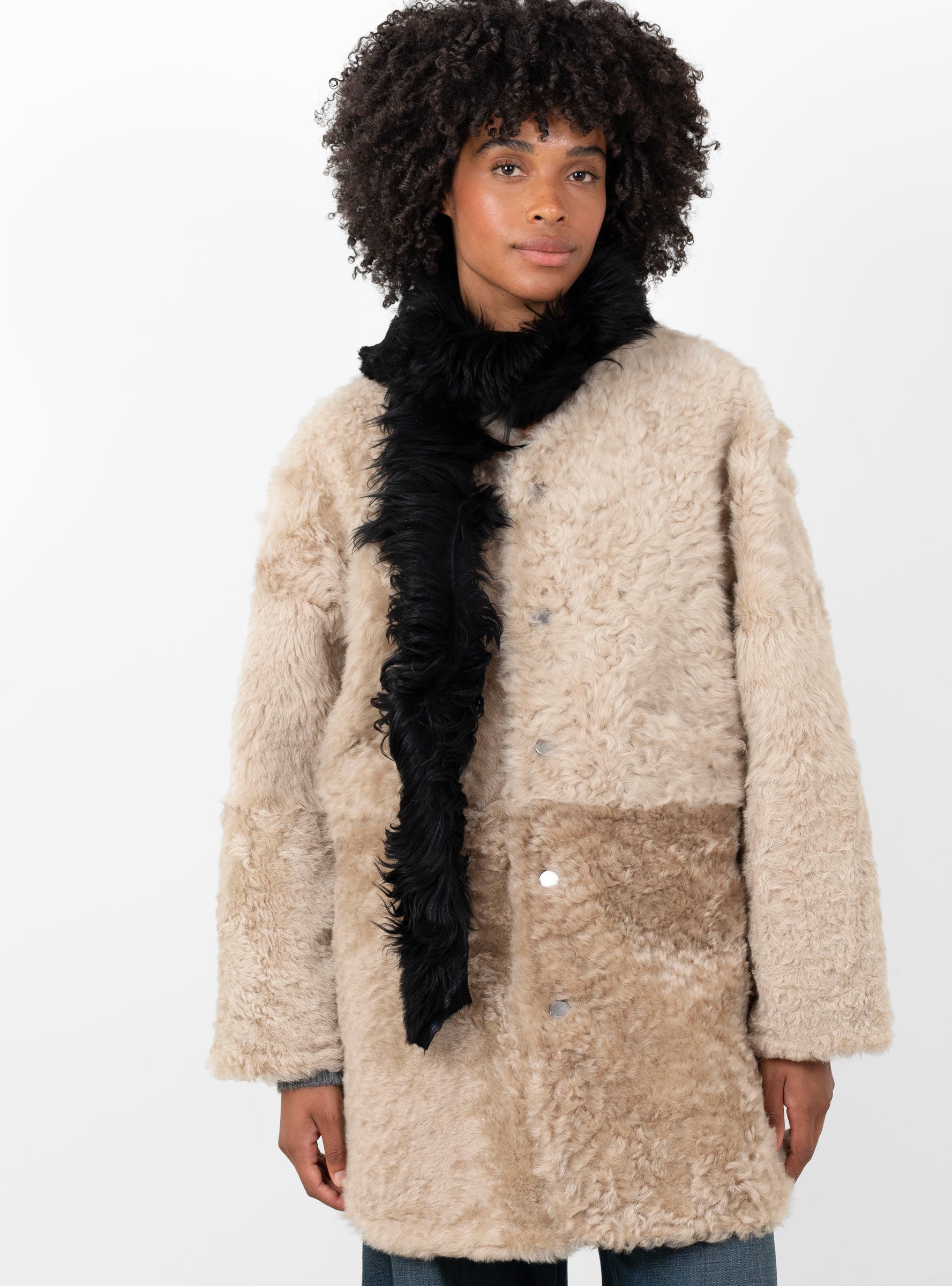 Thin Shaggy Scarf Black Black Milena Silvano (model front) at Couverture & The Garbstore