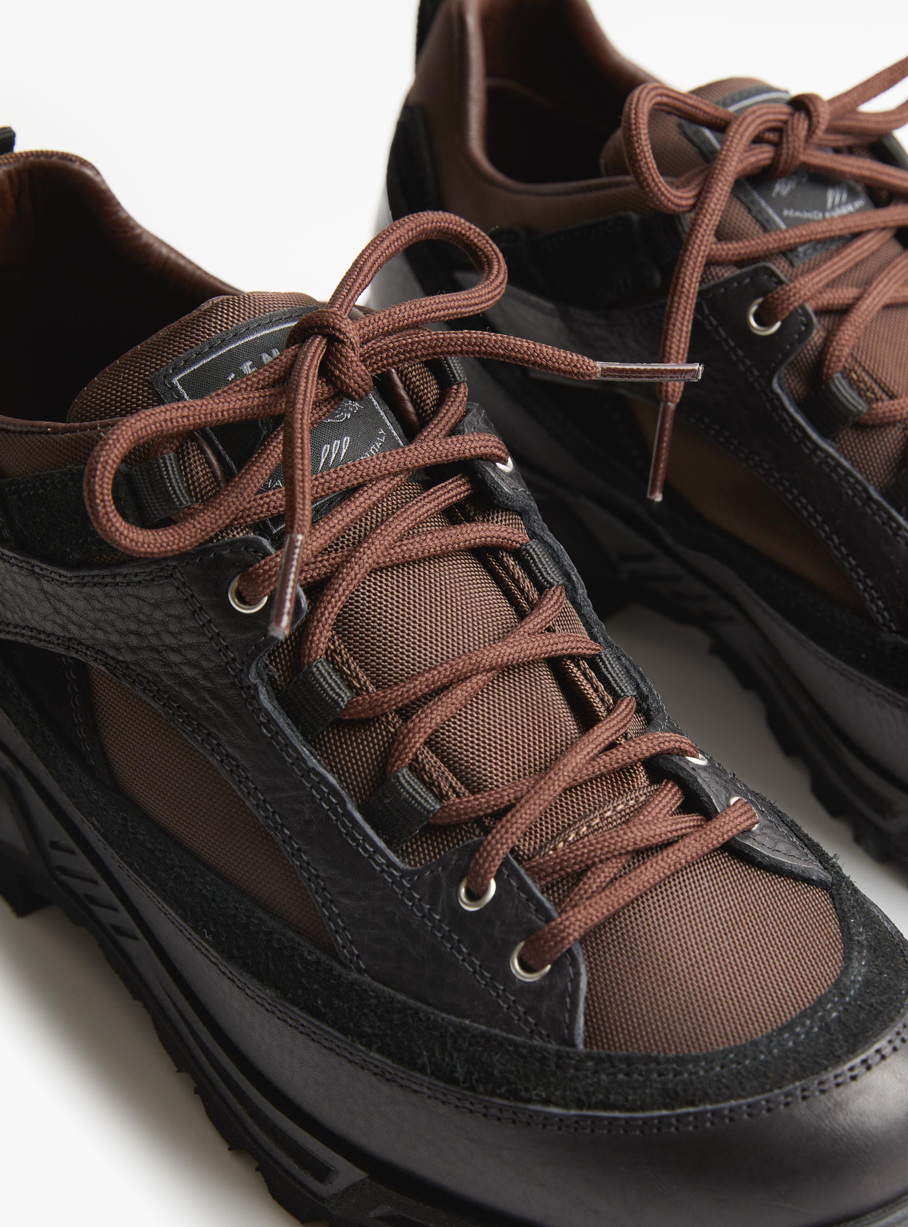 Grappa Hiker Mogano Brown DIEMME (lace close up) at Couverture & The Garbstore