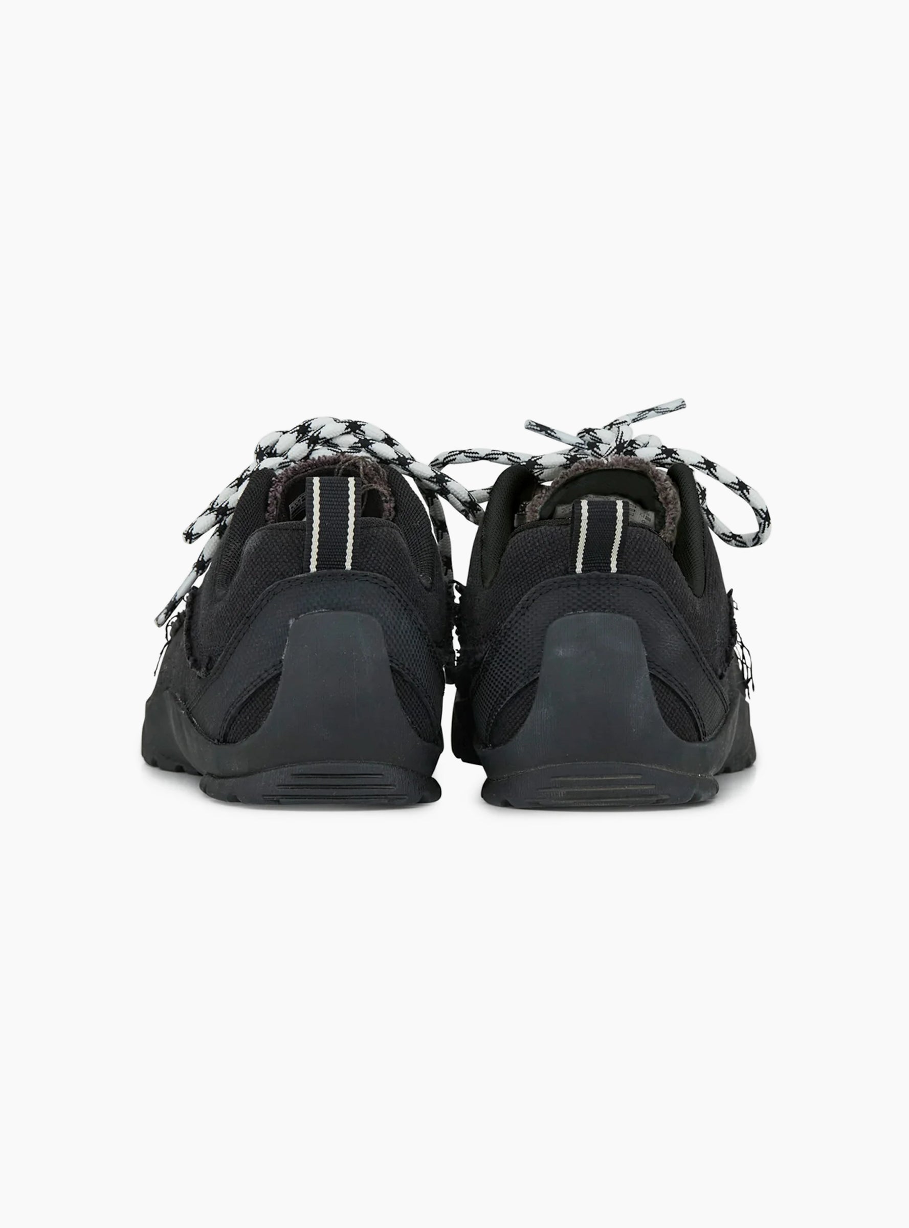 x Keen Jasper Trainers Black Black SKALL (Back) at Couverture & The Garbstore