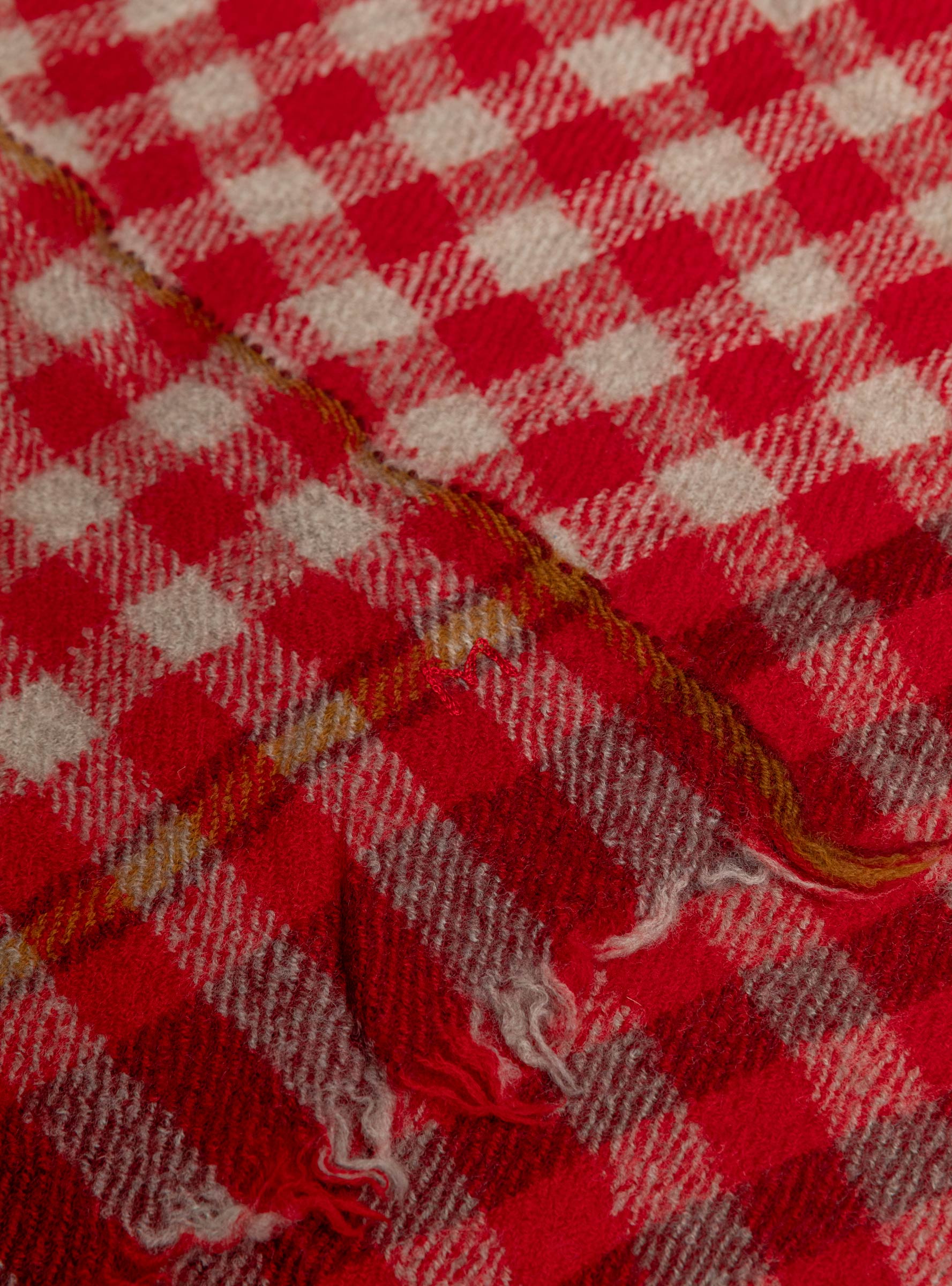 Pablo Scarf N°856 Theater Theater Moismont (embroidery detail) at Couverture & The Garbstore
