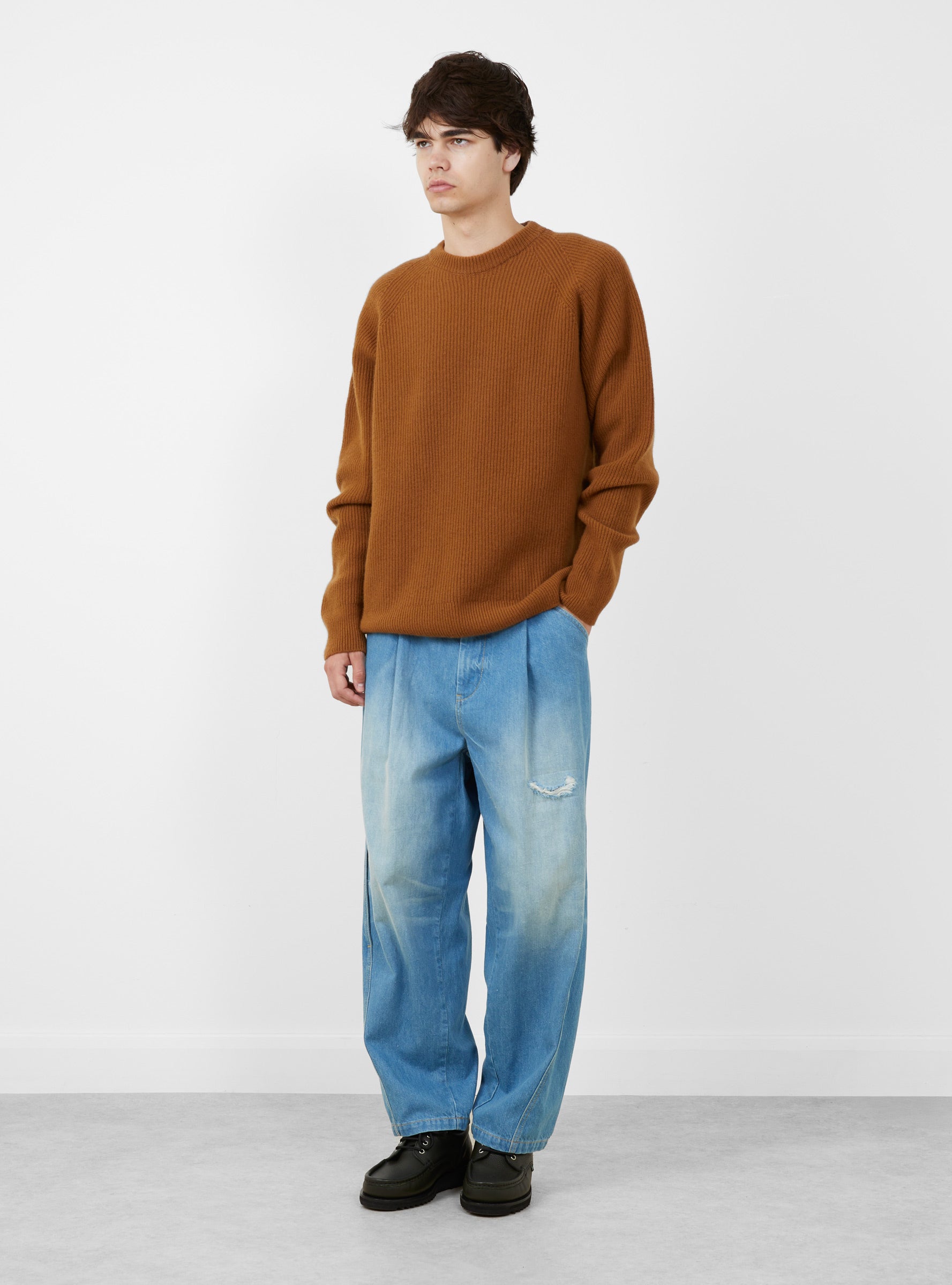 Seamless Fisherman Crew Camel Brown TDR (model front) at Couverture & The Garbstore